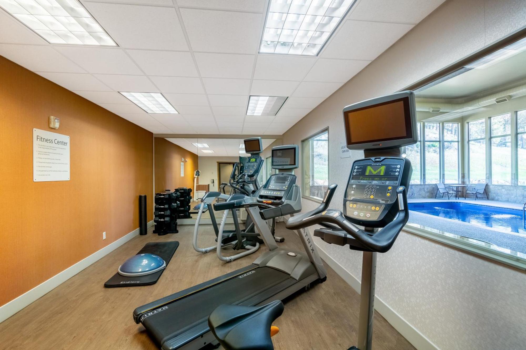 Holiday Inn Express & Suites Custer-Mt Rushmore Екстер'єр фото